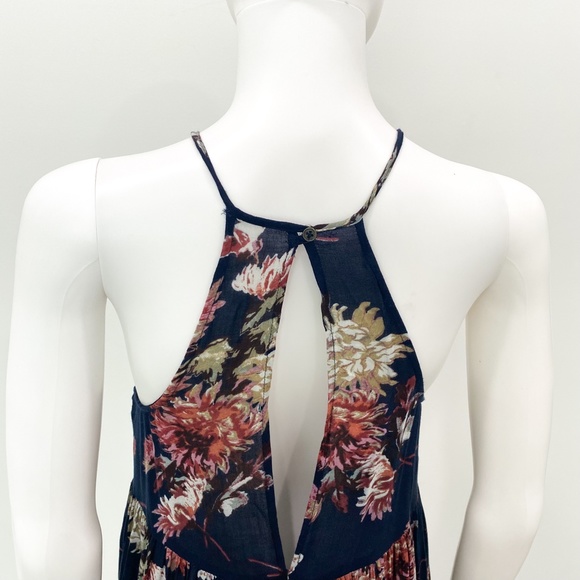 Urban Outfitters Kimchi Blue Florence High-Low Short Mini Dress in Navy Floral - Picture 8 of 10